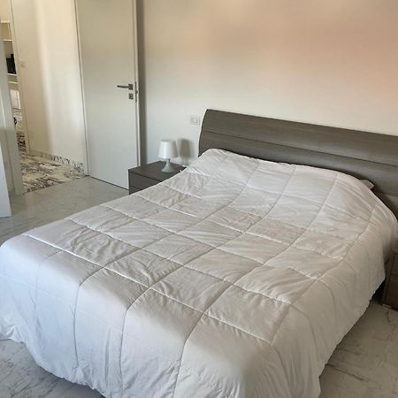 ホテル Attico Marsiglie Casal Fiumanese エクステリア 写真